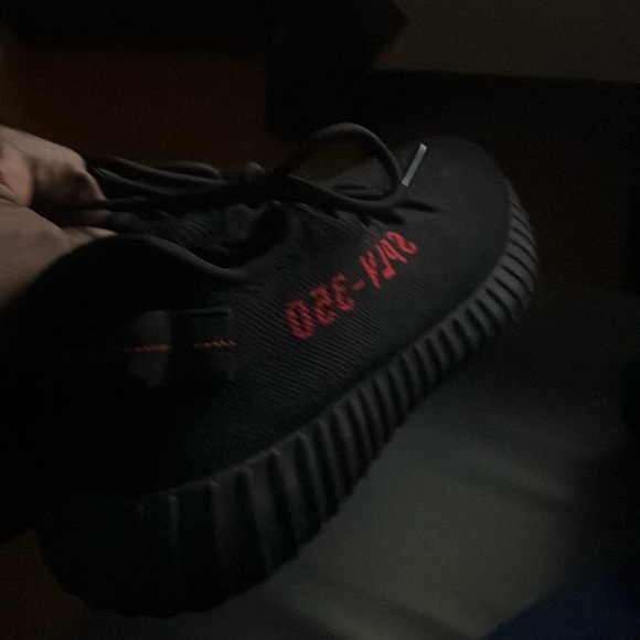 Yeezy. Black and red Breds - Picture 1 of 2